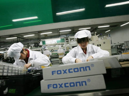 富士康再调薪资备战iPhone 13量产，自动化配件软件同步升级