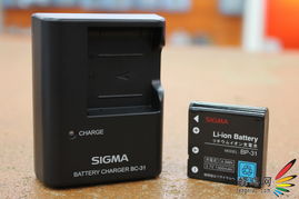 适马dp2s数码相机卖场报道 附赠产品附件及软件全面解析